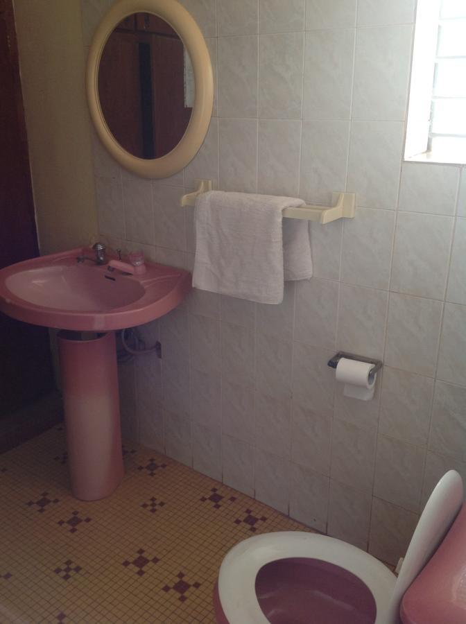 La Rose Des Sables Hotel Ouagadougou Exterior foto