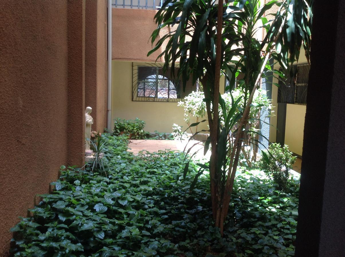 La Rose Des Sables Hotel Ouagadougou Exterior foto